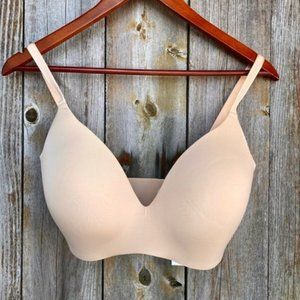 KNIX NWTs wing women contour bra nude size 6+